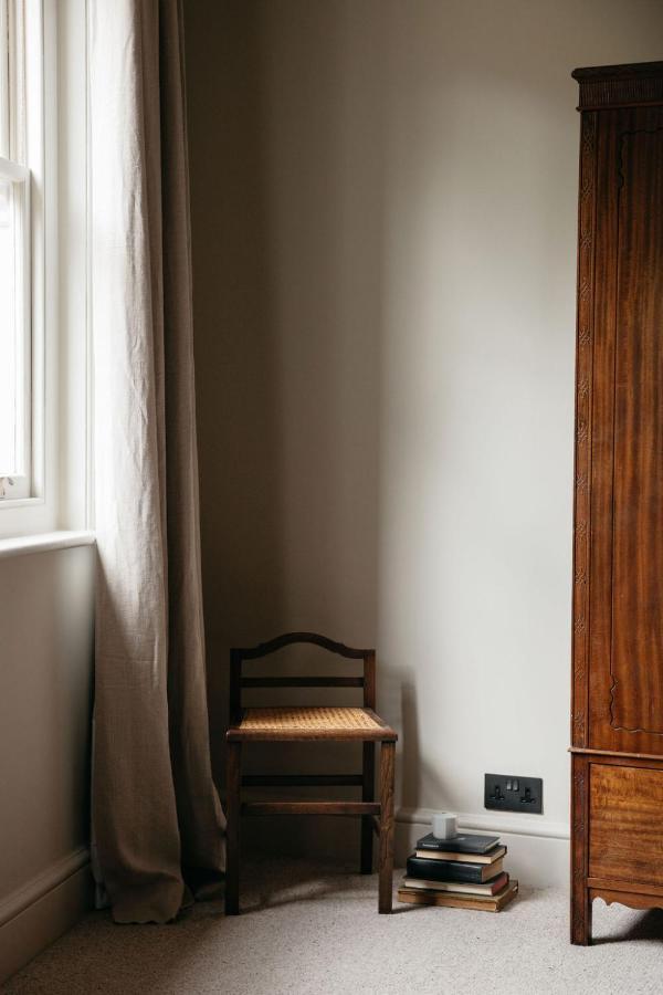 The Curator'S Apartment - Spacious 2 Bedrooms Bath Exterior foto